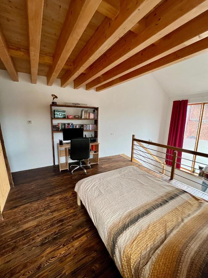 Capstay La Louvière Buitenkant foto
