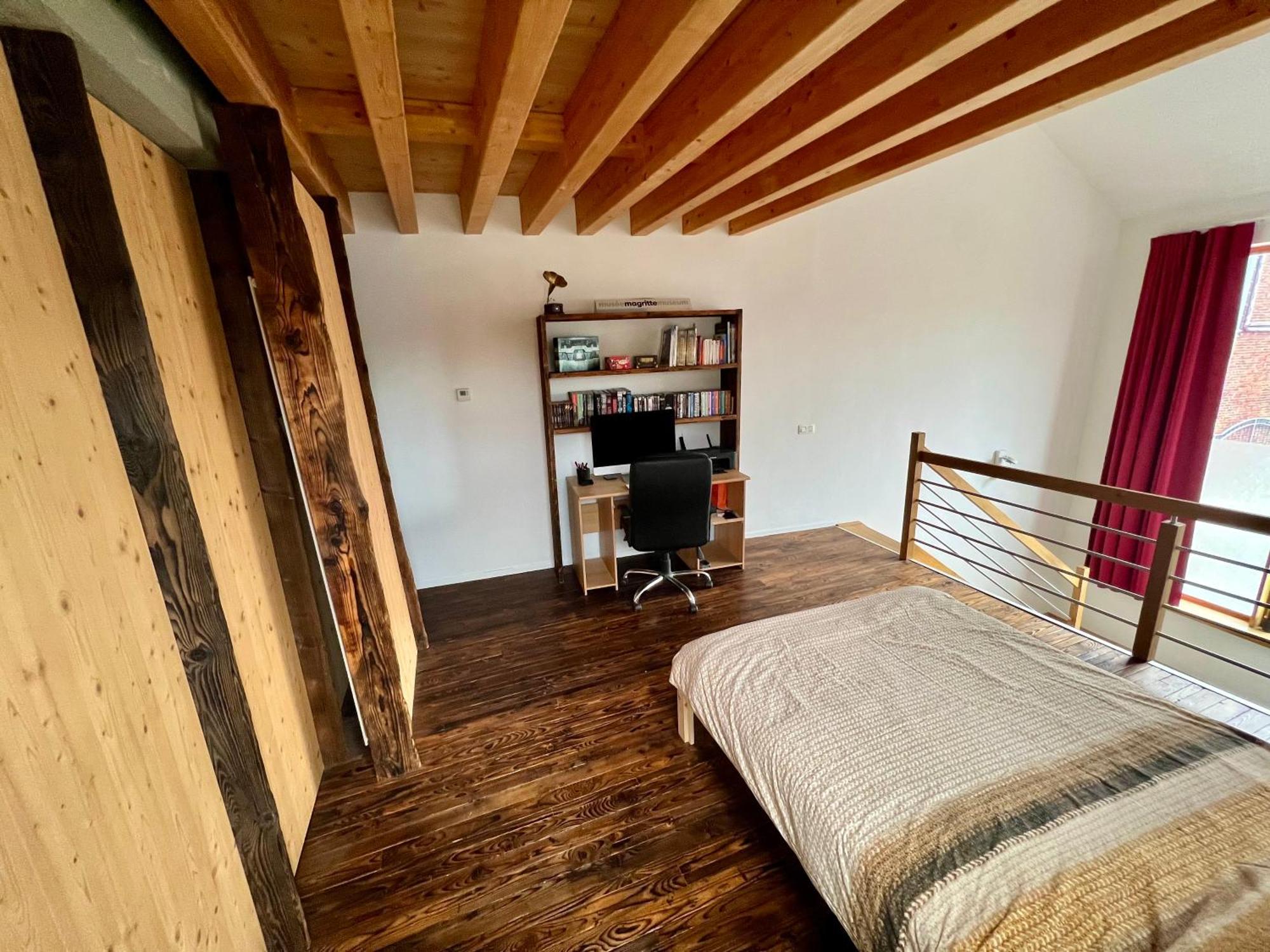 Capstay La Louvière Buitenkant foto